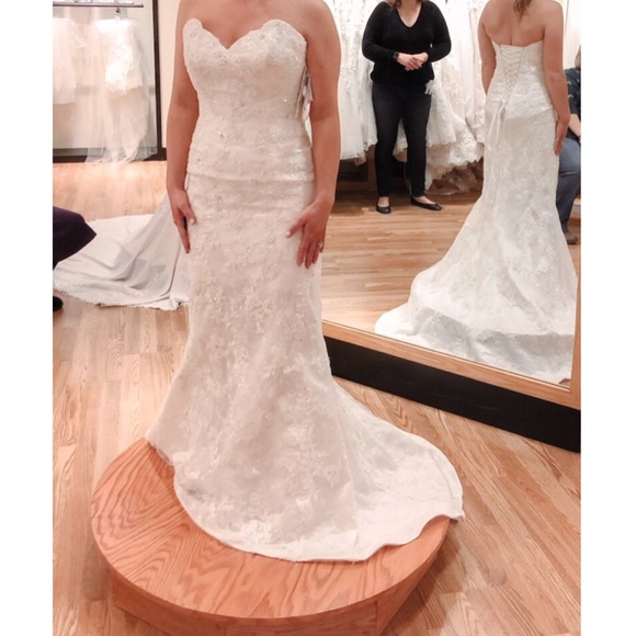 Sophia Tolli wedding gown - Picture 2 of 4